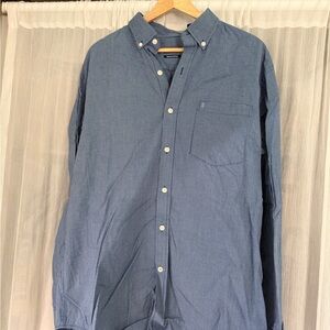 Izod Men's Button-Down Shirt in Denim Blue